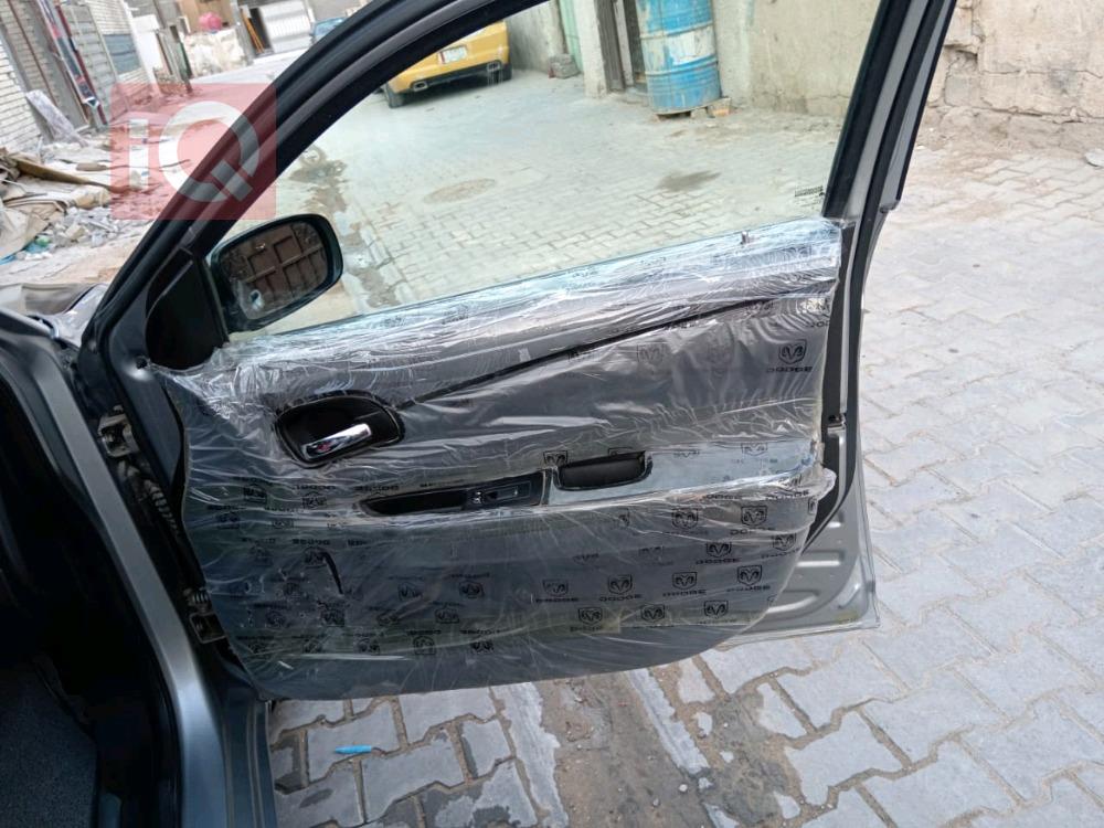 كرايسلر 200